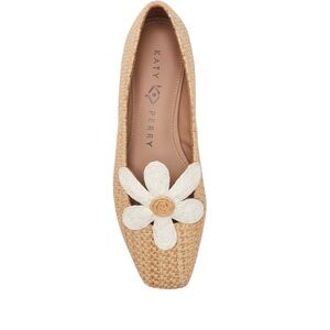NWT Katy Perry Collections Tan Woven Flats with White Flower size 8.5